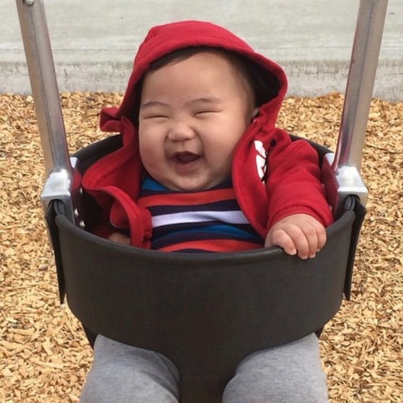 Profile Picture of Kyle Chang (@kc_2999) on Poshmark