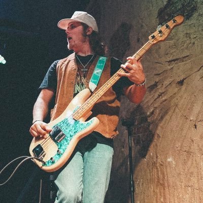 Profile Picture of Waderade (@wadekeith13) on Twitter
