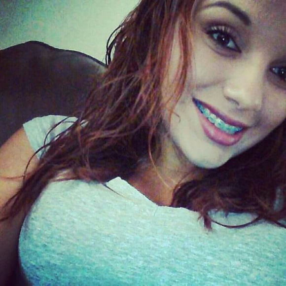 Profile Picture of Edith Zepeda (@edith1012) on Poshmark