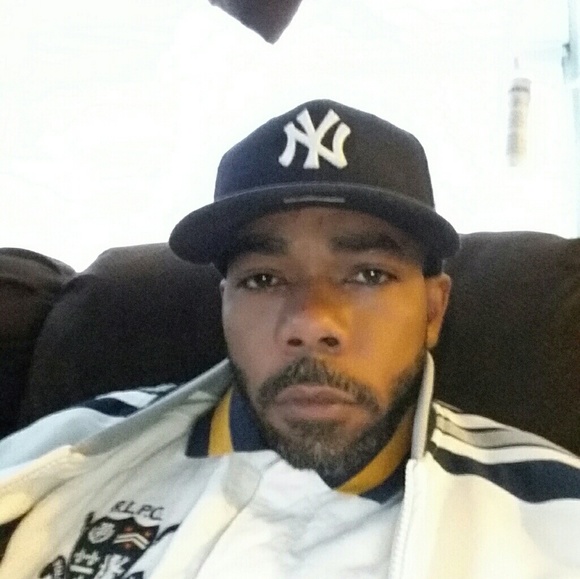 Profile Picture of Lance Cooper (@coopa1) on Poshmark