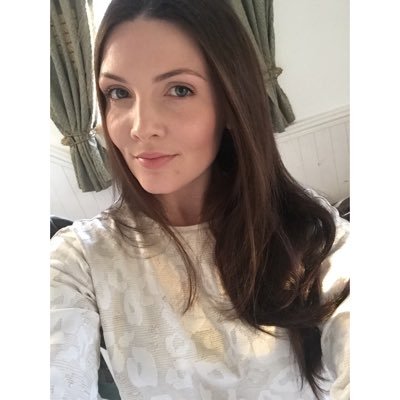 Profile Picture of Kathryn Henry (@kathrynannhenry) on Twitter