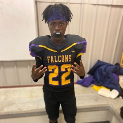 Profile Picture of “KU RT ”Kurt Lavender Jr (@lavender_jr) on Twitter