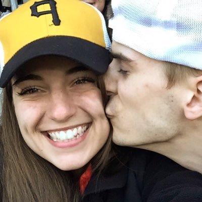 Dani Taylor - Twitter Profile Picture of Dani Taylor (@d_tayyy0622) on Twitter