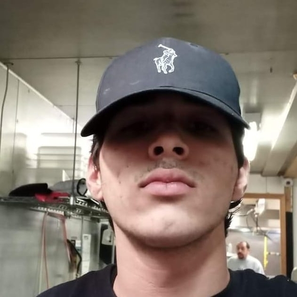 Ivan Barajas-dunlap - Poshmark Profile Picture of Ivan Barajas-dunlap (@7uvibmja) on Poshmark