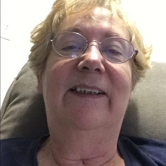 Profile Picture of Jo Bishop (@jbishop5491) on Poshmark