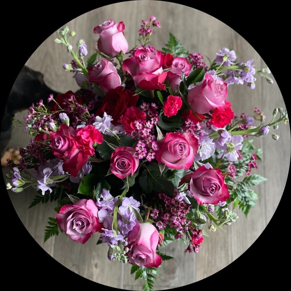 Profile Picture of Uma Gordin (@ugor) on Poshmark