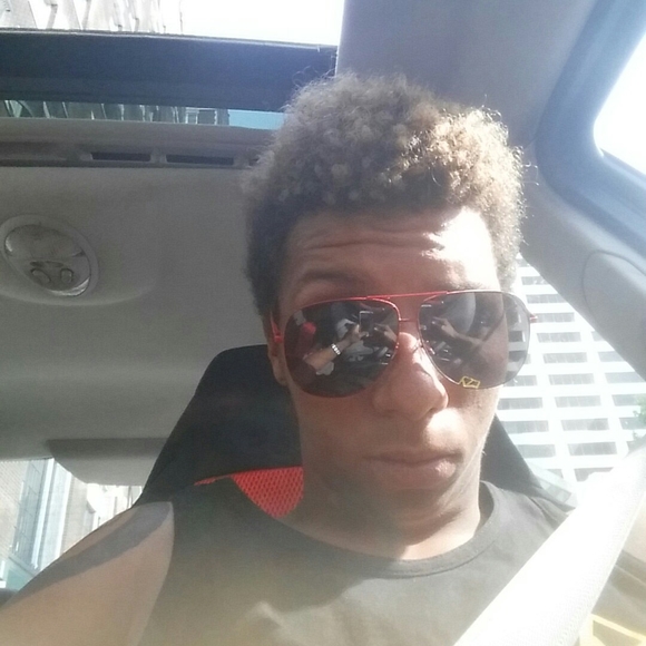 Profile Picture of Corey Lidberg (@cmoney0311) on Poshmark