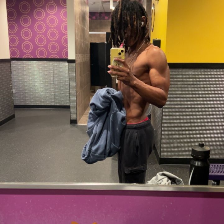 Profile Picture of Maurice (@ecirua.m) on Tiktok
