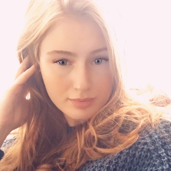 Profile Picture of Catherine Erbes (@clerbes) on Poshmark