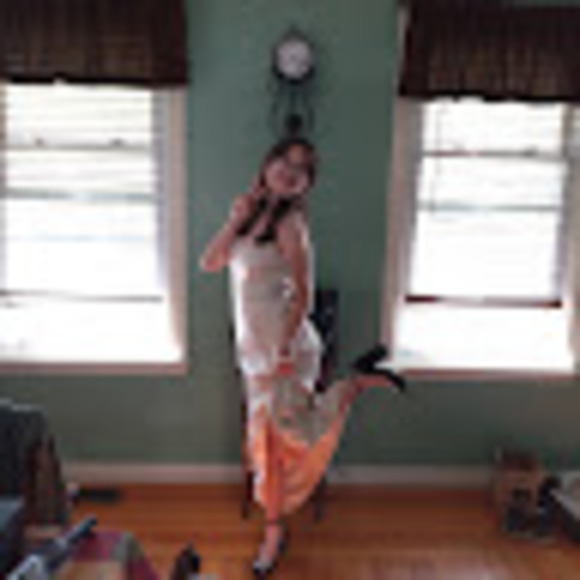 Profile Picture of Richard Mattera (@richardmattera) on Poshmark