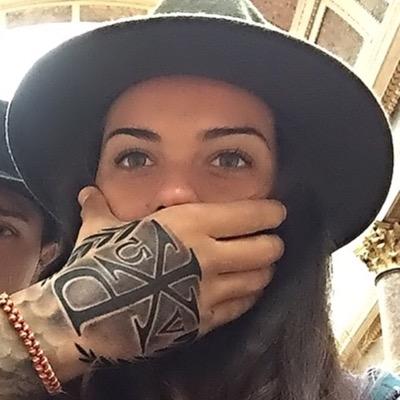 Profile Picture of Ana Isabel Doval (@AnaStolson) on Twitter