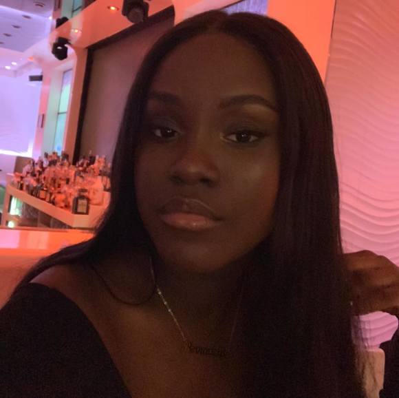 Profile Picture of Bernadelle Bernadelle (@bernadelleb) on Poshmark