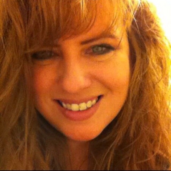 Kim Savage - Poshmark Profile Picture of Kim Savage (@kimsavage32) on Poshmark