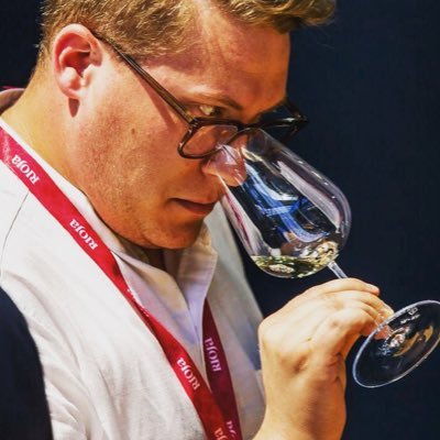 Profile Picture of Ben Austin (@benaustinwine) on Twitter