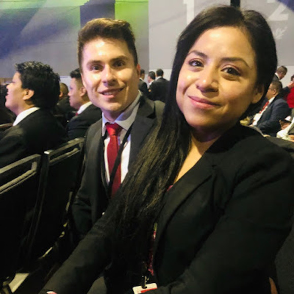 Profile Picture of Omero Luvianos (@omeroluvianos) on Poshmark