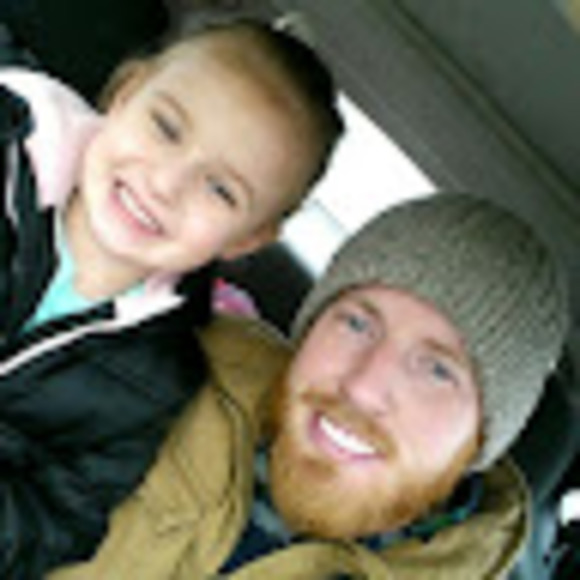 Profile Picture of Edward Dowdy (@edowdy85) on Poshmark
