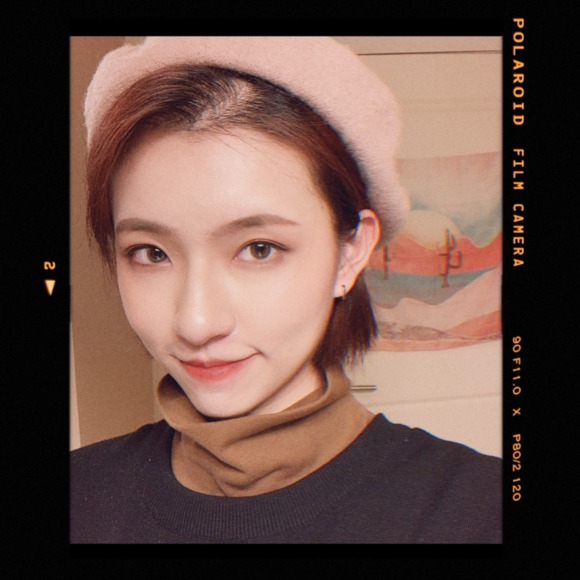 Profile Picture of Mandy Zhang (@zhangyingzi0530) on Poshmark