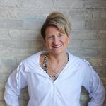 Profile Picture of Tina Sharkey (@tmsharkey) on Instagram