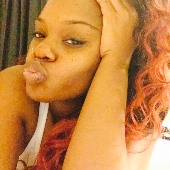 Bryttny Hall - Poshmark Profile Picture of Bryttny Hall (@bryttny88) on Poshmark