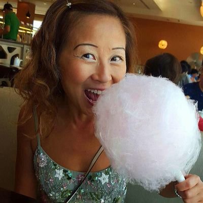 Profile Picture of Anita Lai (@itgirlnewyork) on Twitter