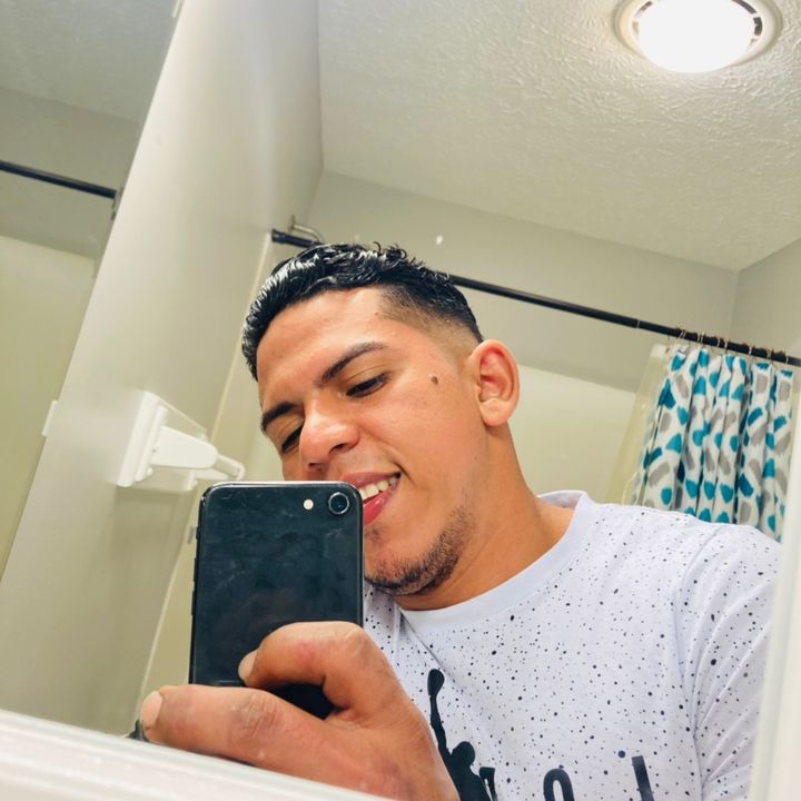 Profile Picture of user9744157486970 (@andrewfischman) on Tiktok