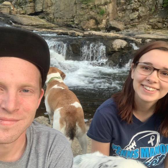 Profile Picture of Adam Ellis (@bobsagett01) on Poshmark