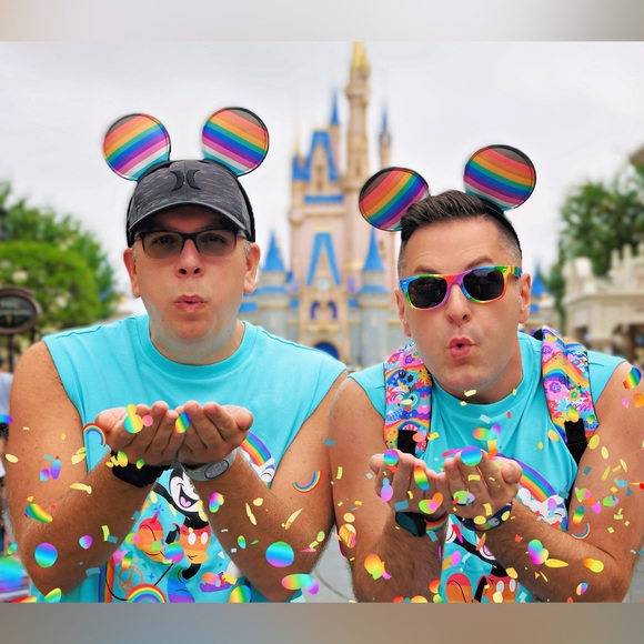 Profile Picture of Abraham Smith (@abewsmith) on Poshmark