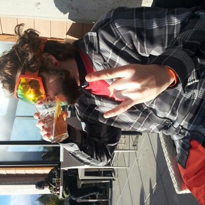 Profile Picture of Christopher Champoux (@hellyeah62) on Twitter
