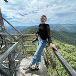 Profile Picture of Meredith Williamson Wright (@meredoudle) on Instagram