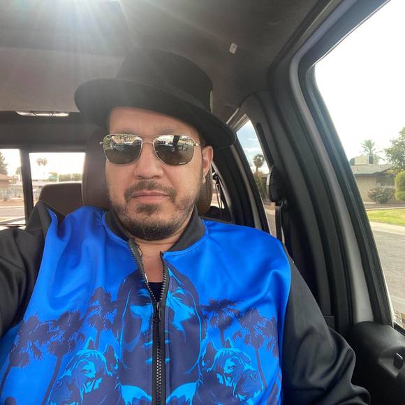 Profile Picture of Michael Palomino (@michaelpalom633) on Poshmark