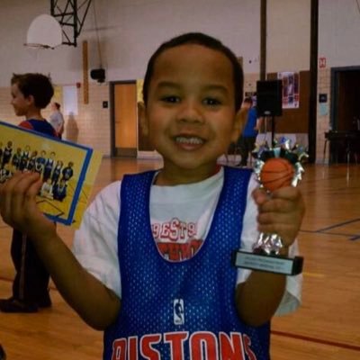 Profile Picture of Micah (@MicahPhommavanh) on Twitter