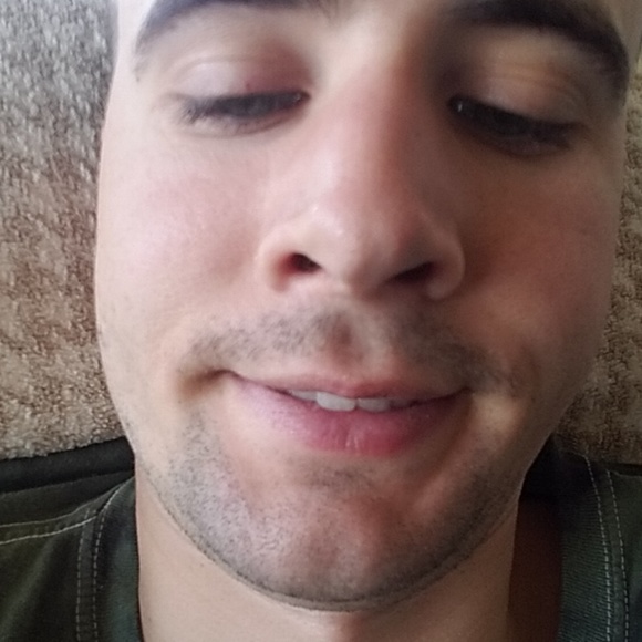 Profile Picture of Mac Daniel (@macullenscott) on Poshmark