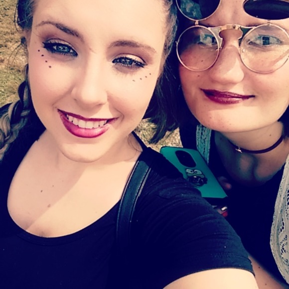 Profile Picture of Ceyanna Stasick (@queenmothra) on Poshmark
