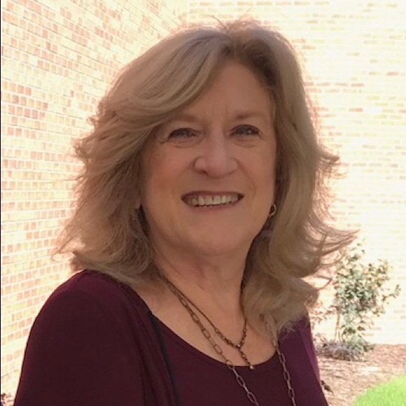 Profile Picture of Ann Mcmillon (@annmcmillon) on Poshmark