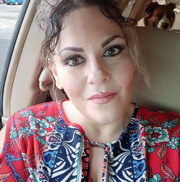 Profile Picture of Christine Bocchino (@cbocchino) on Poshmark