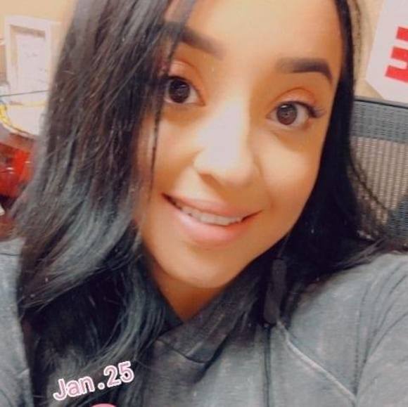 Profile Picture of Alex Machuca (@monique2720) on Poshmark