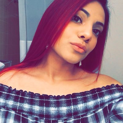 Profile Picture of Nonyabitnis (@CallMeeAlex) on Twitter