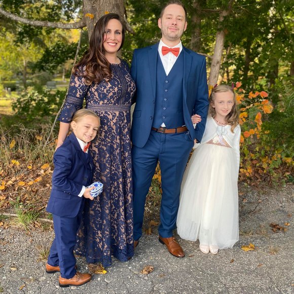 Profile Picture of Stacey Joeckel (@staceyjoeckel) on Poshmark