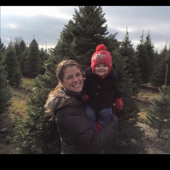 Profile Picture of Kim Verkey (@tinker1116) on Poshmark