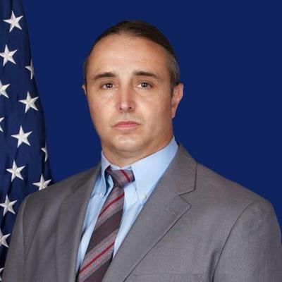 Profile Picture of Mike Candelaria (@mike_candelaria) on Twitter