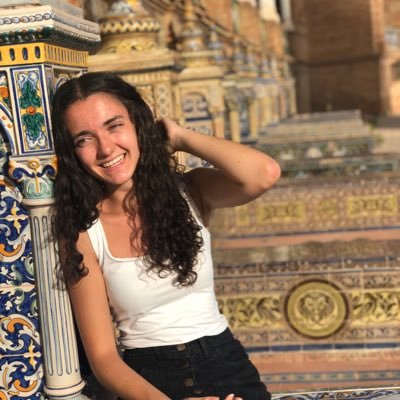 Profile Picture of Flávia Rocha (@flaviarocha04) on Twitter