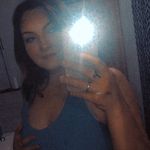 Profile Picture of Mina Lou Bernardasci (@minaloub) on Instagram