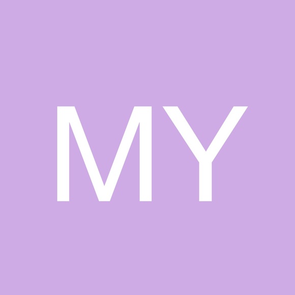 Profile Picture of Marilyn Yeager (@mkyeager007) on Poshmark