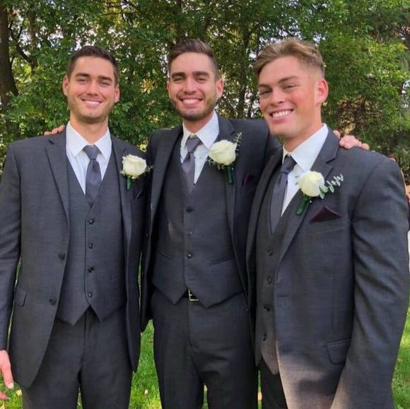 Profile Picture of George Sutton (@gsutts) on Poshmark