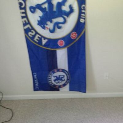 Profile Picture of Dave Vayner (@simonblunt10) on Twitter