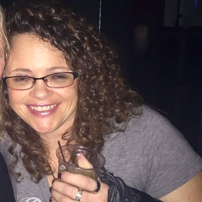 Profile Picture of Heather Cline (@DivineCline) on Twitter