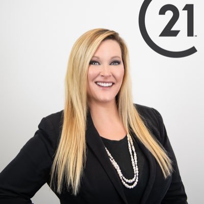 Profile Picture of Mandi Ozuna (@mandio76) on Twitter