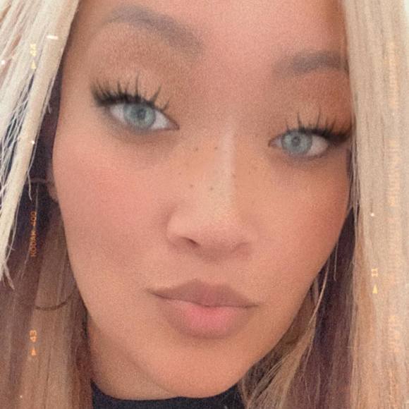 Profile Picture of Rosa Gonzalez (@ninawuvsu05) on Poshmark