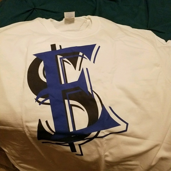 Profile Picture of Eric Glover (@emoney96) on Poshmark