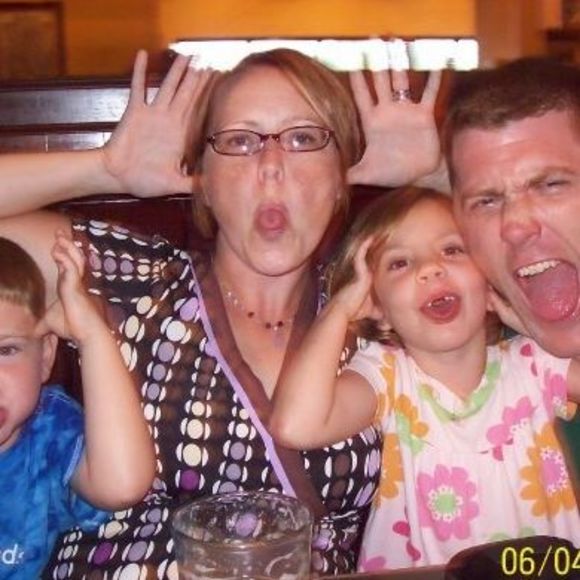 Profile Picture of Jeffrey Kology (@jkology) on Poshmark